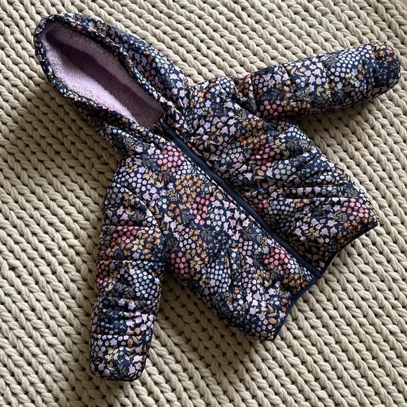 Carters 4T Floral Hooded Puffer Jacket - Picture 3 of 7